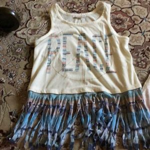 Girls peace shredded tank top.